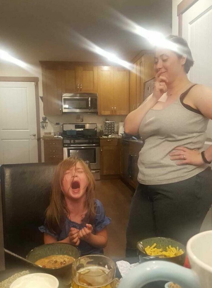 “Why My Kid Is Crying”: 49 Hilariously Stupid Parenting Stories Shared On This Facebook Page