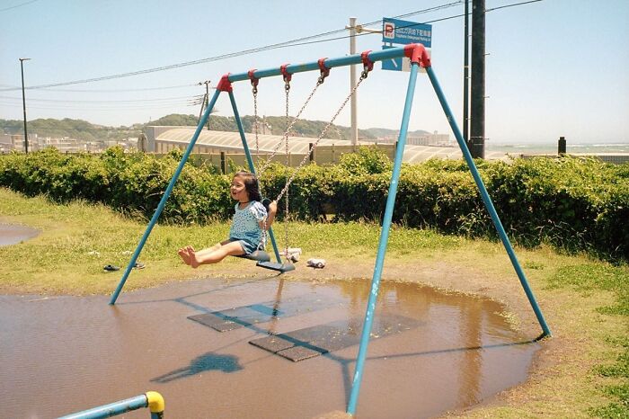 40 New Photos That Show What Daily Life In Japan Looks Like By Photographer Shin Noguchi