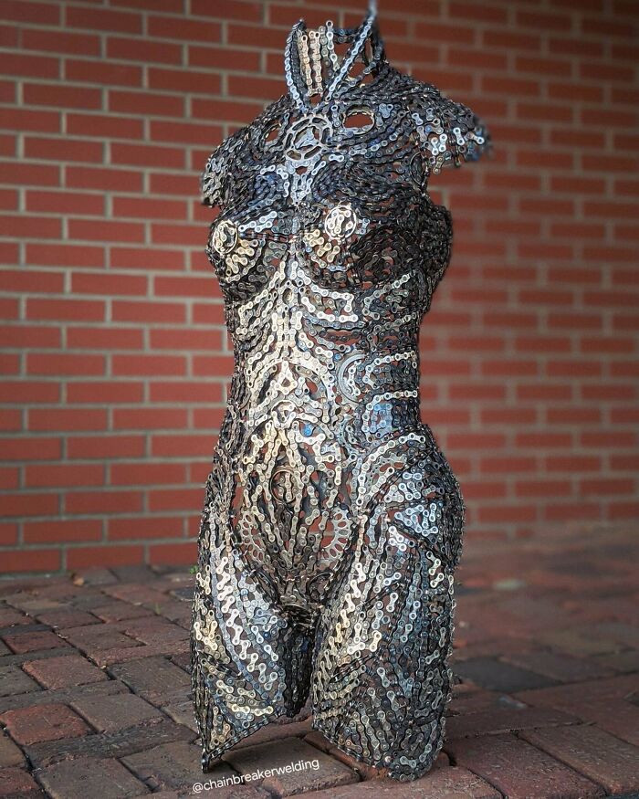 Escultura de cadenas de bicicletas, hecha por mí 
