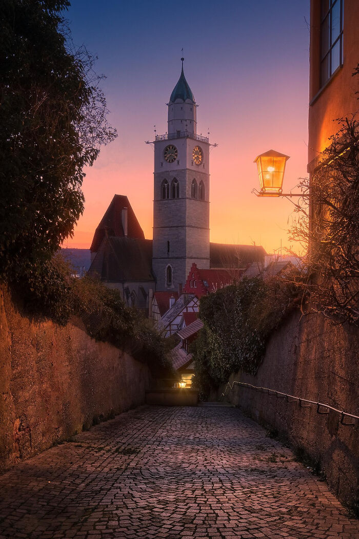 Überlingen en el lago Constanza, poco después del atardecer