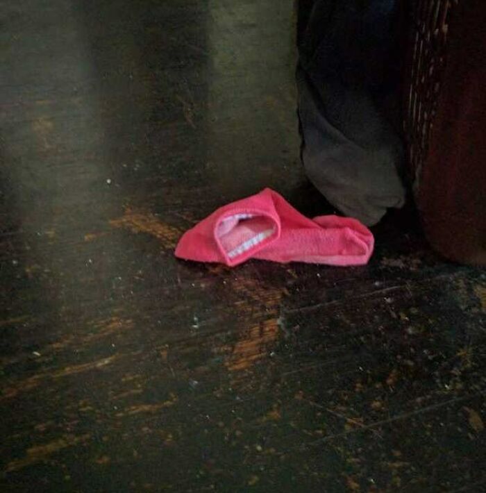This Page Collects 'Cursed' Images, And Here Are 50 Of The Worst Ones