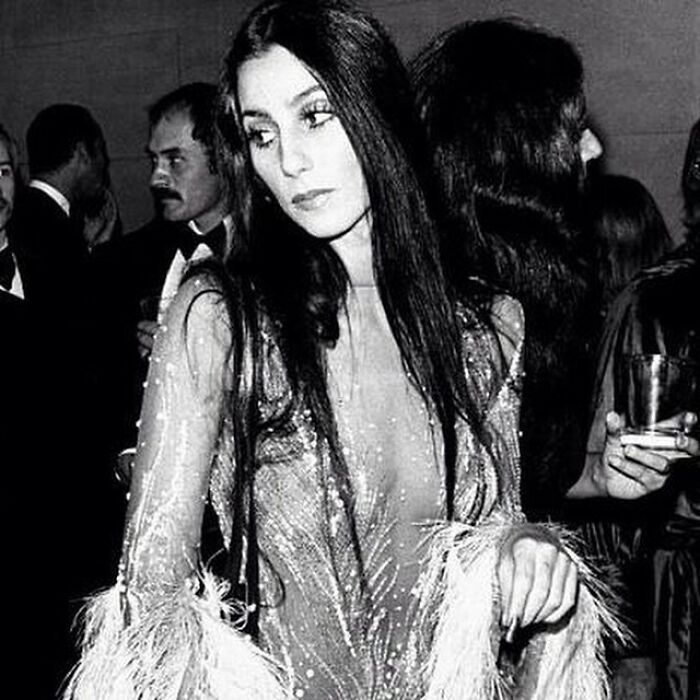 Cher comparte en Twitter una reflexión sobre el envejecimiento el día de su 77 cumpleaños
