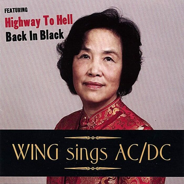 Ella es una pequeña y delicada flor (South Park) “Wing canta AC/DC”