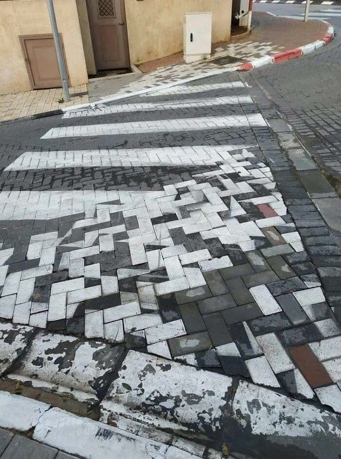 50 Unfortunate Construction Fails That Are Terrifying But Hilarious