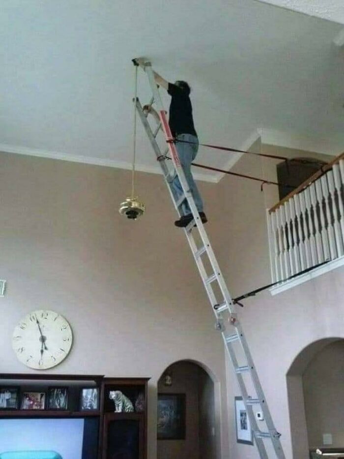 50 Unfortunate Construction Fails That Are Terrifying But Hilarious