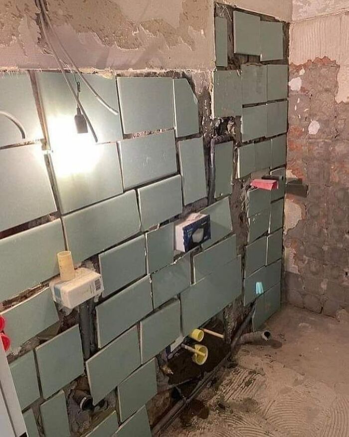 50 Unfortunate Construction Fails That Are Terrifying But Hilarious