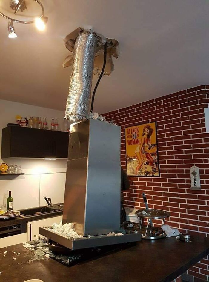 50 Unfortunate Construction Fails That Are Terrifying But Hilarious
