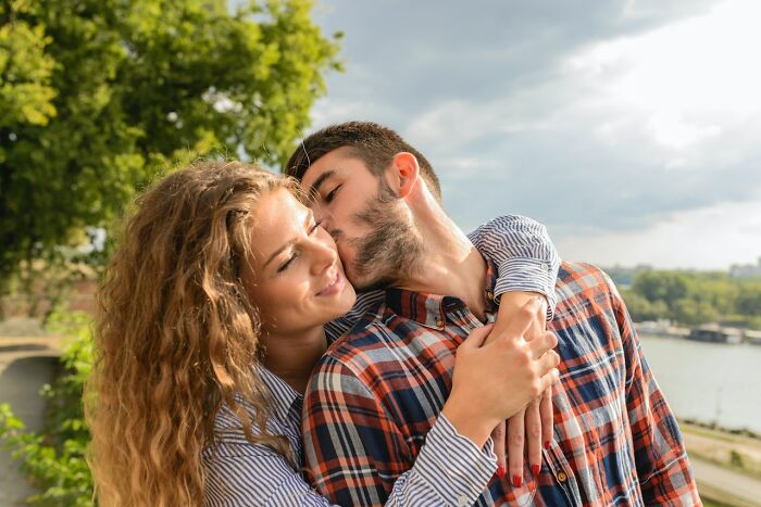 20 Mujeres comparten detalles que ayudaría a mejorar mucho las relaciones románticas