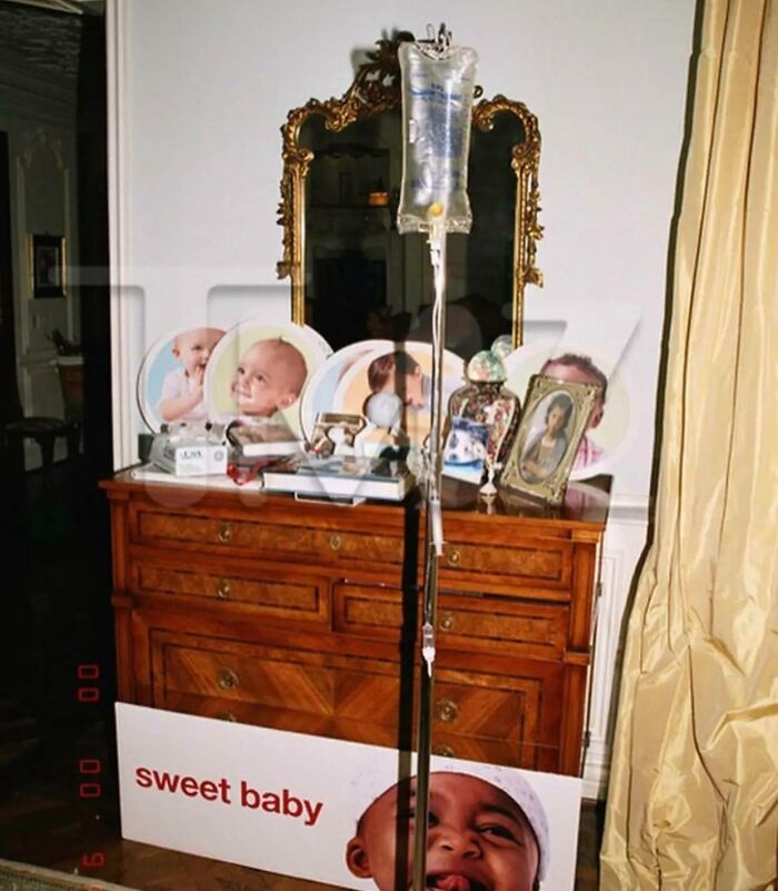 La habitación de Michael Jackson cuando murió tenía anuncios de un supermercado con fotos de bebés que no conocía