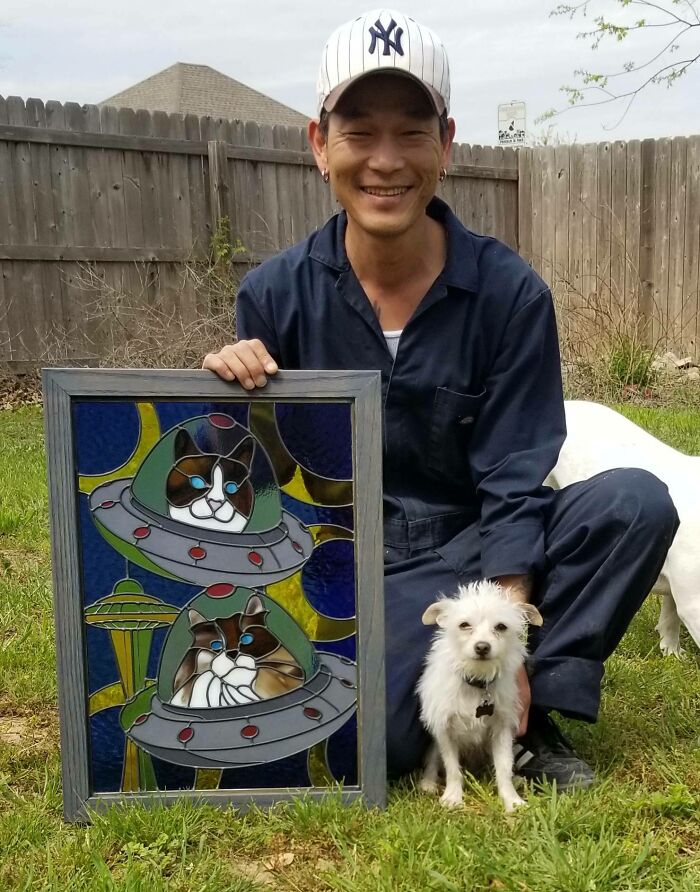 Hice algunos gatos en platillos volantes
