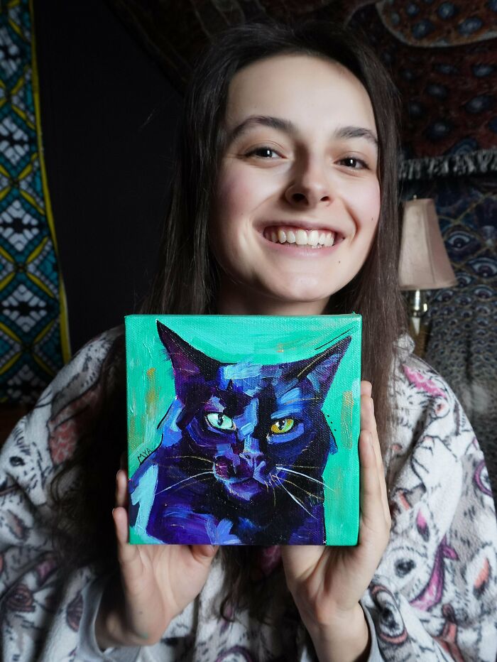 ¡Pinté un pequeño cuadro de un pequeño gato negro!