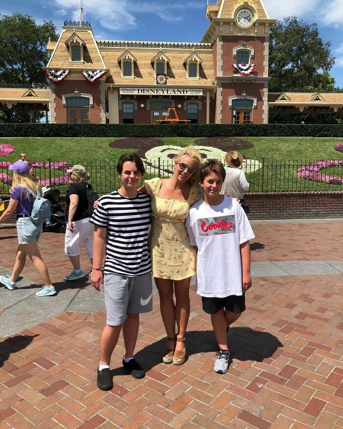 El exmarido y el hijo de Britney Spears aparentemente la acusaron de tomar drogas duras y ella les respondió con un desgarrador mensaje