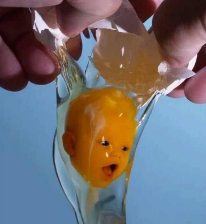 50 Unsettling Posts From This Instagram Account Dedicated To Sharing Cursed And Weird Pics