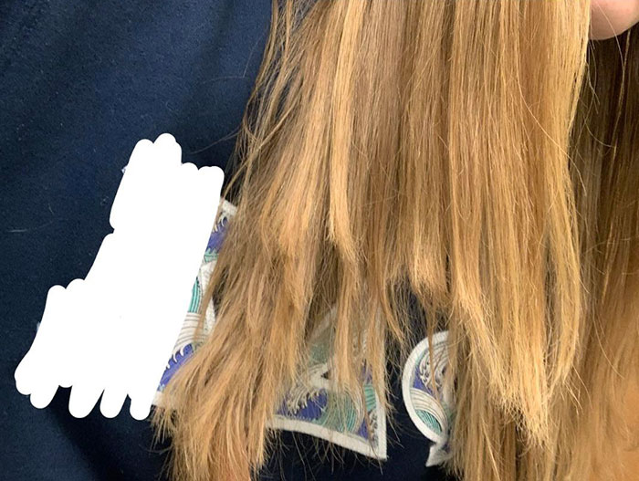 Corte de pelo a capas por 85$. Me lo rizaron y no me di cuenta hasta que se alisó