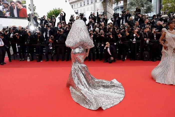 Es un consolador de plata chic 