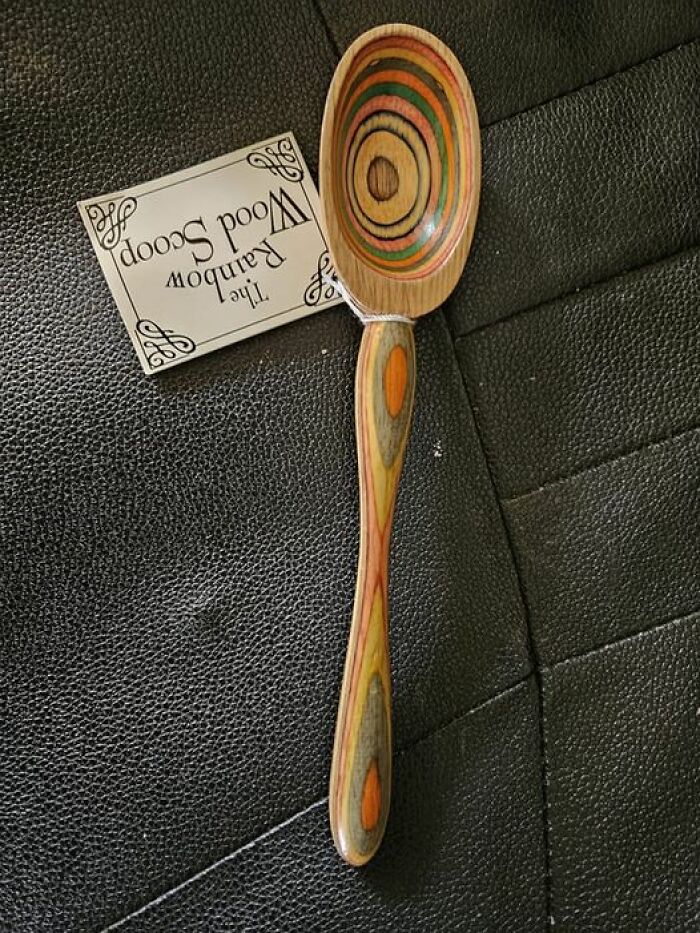 This Group Is The Home For All Of The Weirdest Secondhand Finds People Come Across, And Here Are 40 Of The Most Spectacular