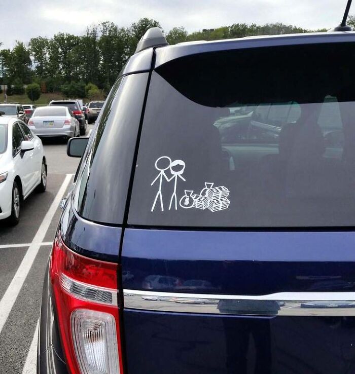 This Facebook Page Shares The Most Hilarious Signs And Here Are 50 Of Them