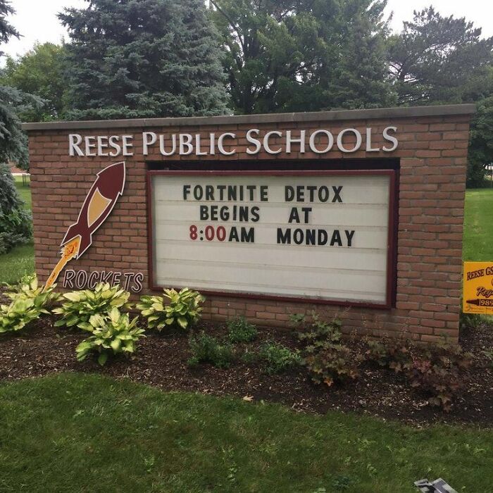 This Facebook Page Shares The Most Hilarious Signs And Here Are 50 Of Them