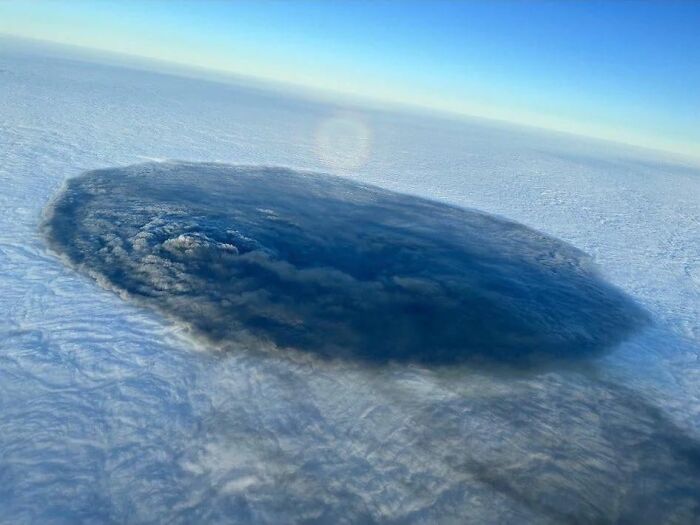 Foto desde un avión sobre East Palestine en Ohio, tras el descarrilamiento de un tren