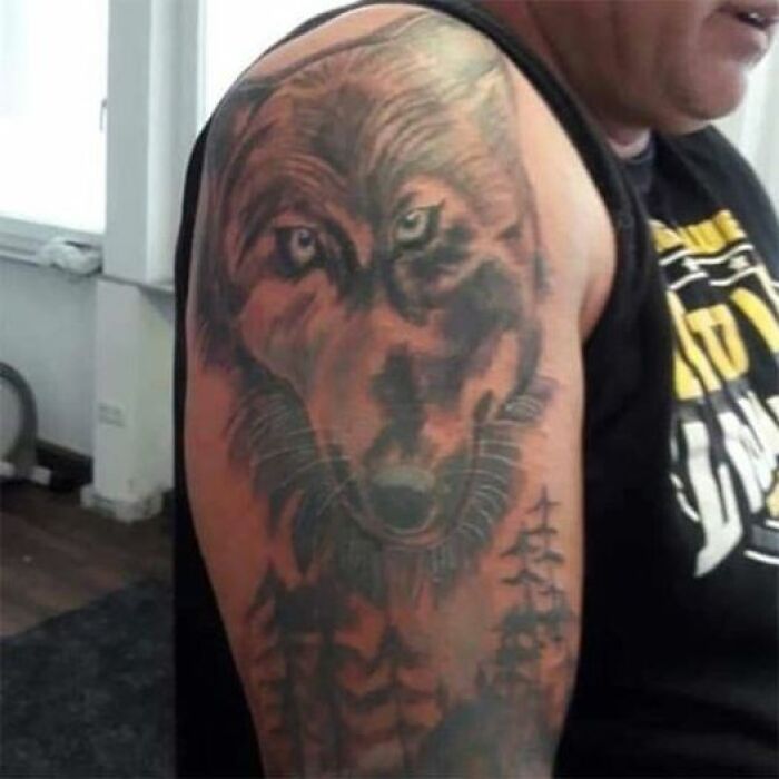 “Tattoo Fails”: 35 Times People Didn’t Even Realize How Much Their Tattoos Sucked