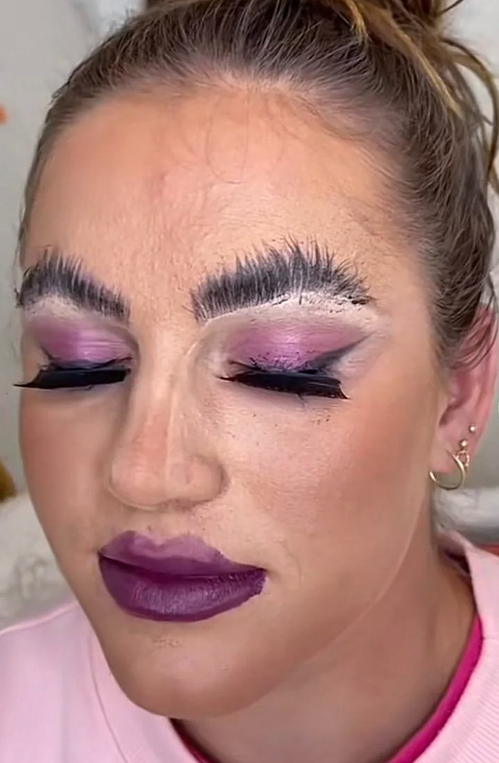 Esta tendencia con las cejas tiene que acabar