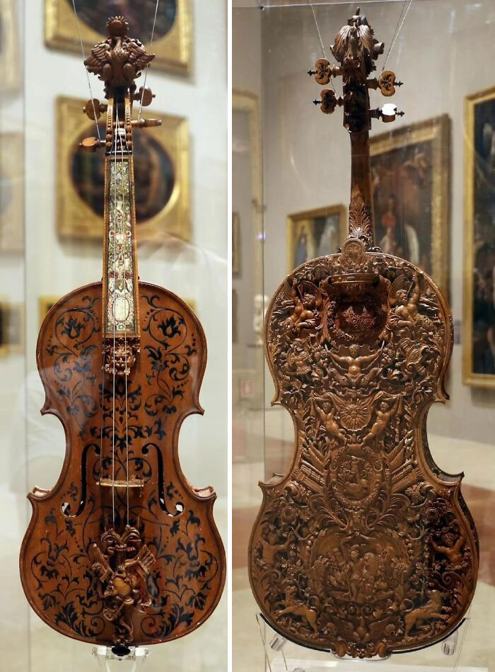 Violín tallado de forma intrincada, Domenico Galli, 1687