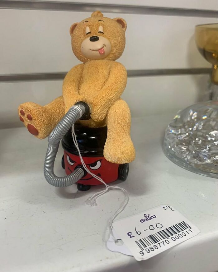 35 Times People Were ‘Lucky’ To Find These Gems While Thrifting That Were Too Bad Not To Share (New Pics)