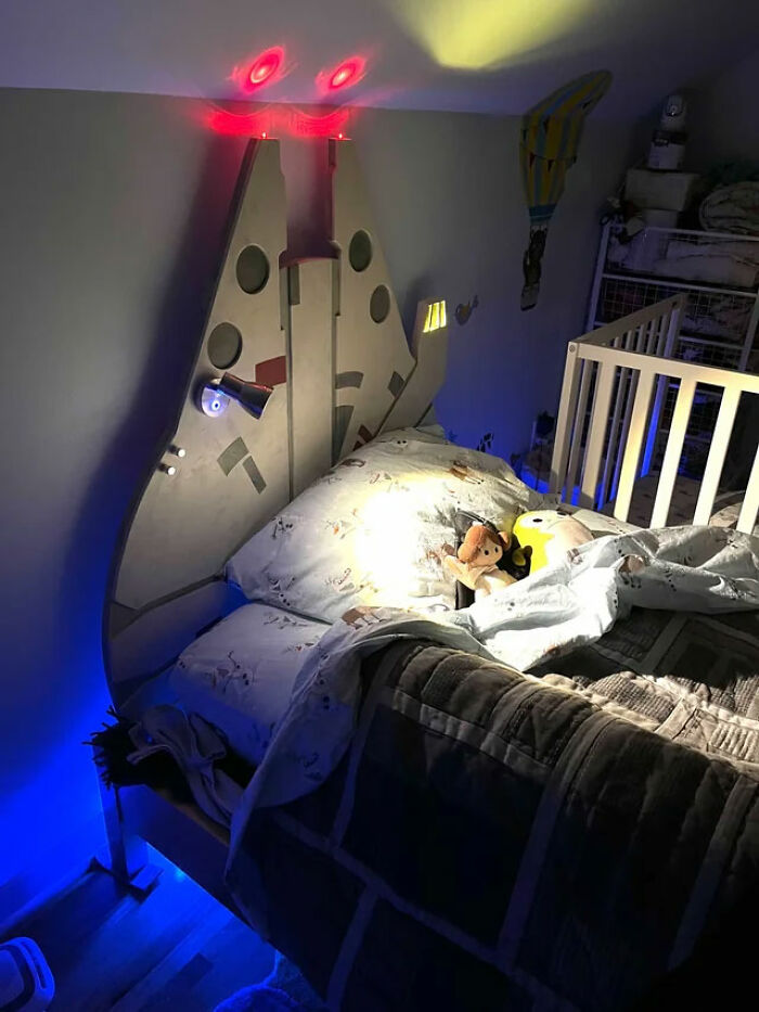 Cama del Halcón Milenario para mi hija
