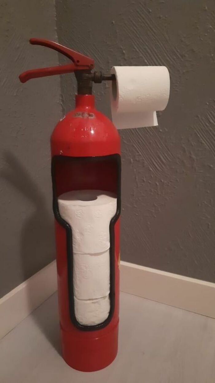 30 Of The Cringiest Home Decor DIYs That Were All The Rage On 2010s Pinterest