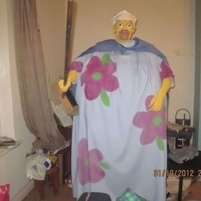 “Blursed”: 50 Images That Are Giving Both “Blessed” And “Cursed” Energy