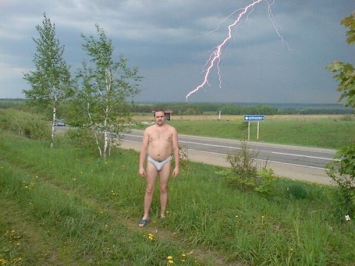 30 "Cursed Images" That Give Off An Uneasy Vibe, As Shared By This Instagram Page