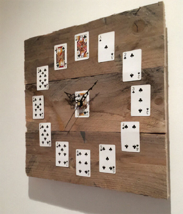 30 Of The Cringiest Home Decor DIYs That Were All The Rage On 2010s Pinterest