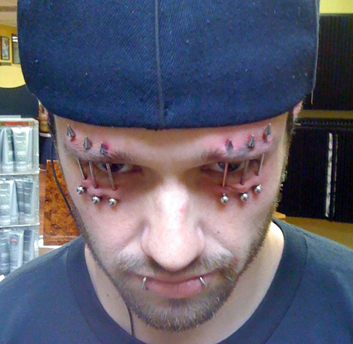 Estos piercings parecen dolorosos