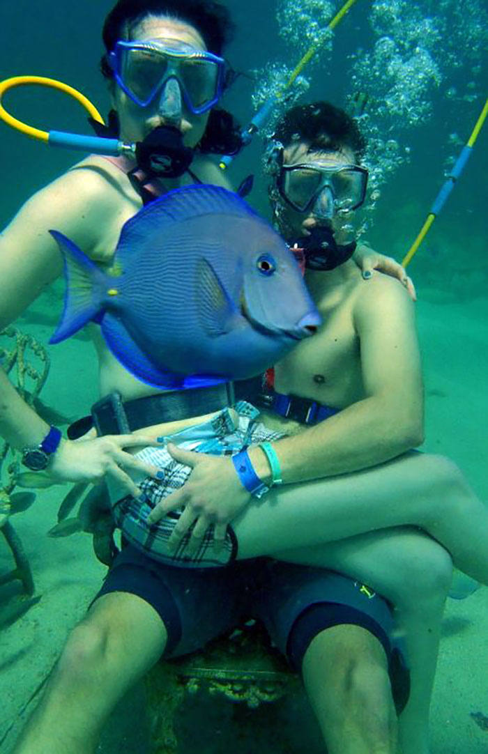 Queríamos hacernos una foto bajo el agua pero...