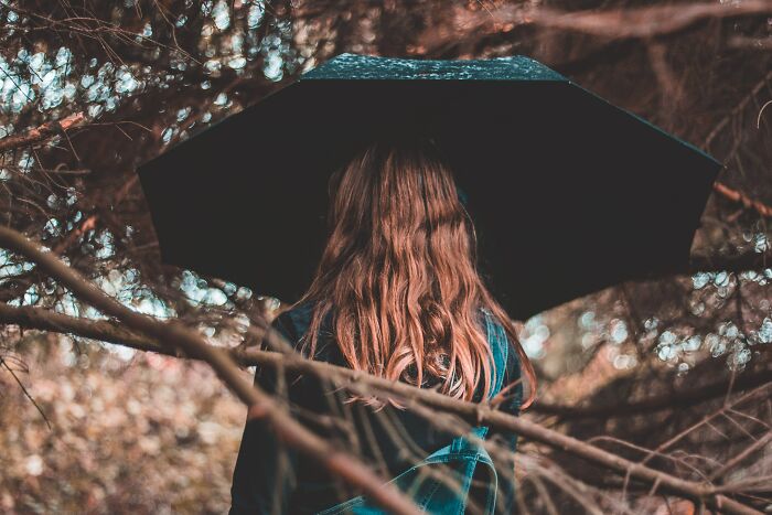 "¿Qué le pasó al tipo solitario de tu escuela?": 20 respuestas