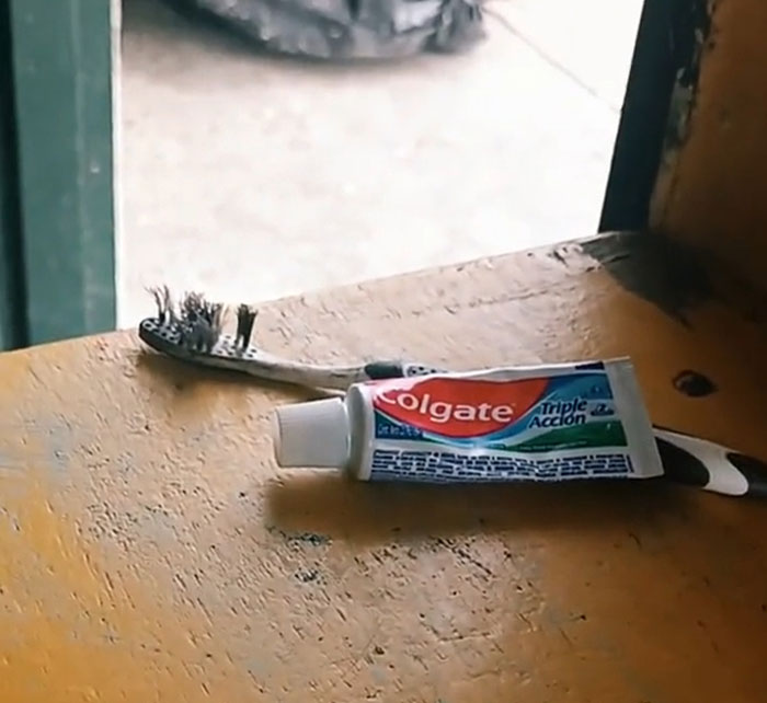 "I'm Tired": 50 Items That Really Need To Be Thrown Out