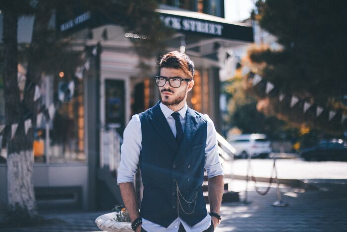 "¿Qué le pasó al tipo solitario de tu escuela?": 20 respuestas