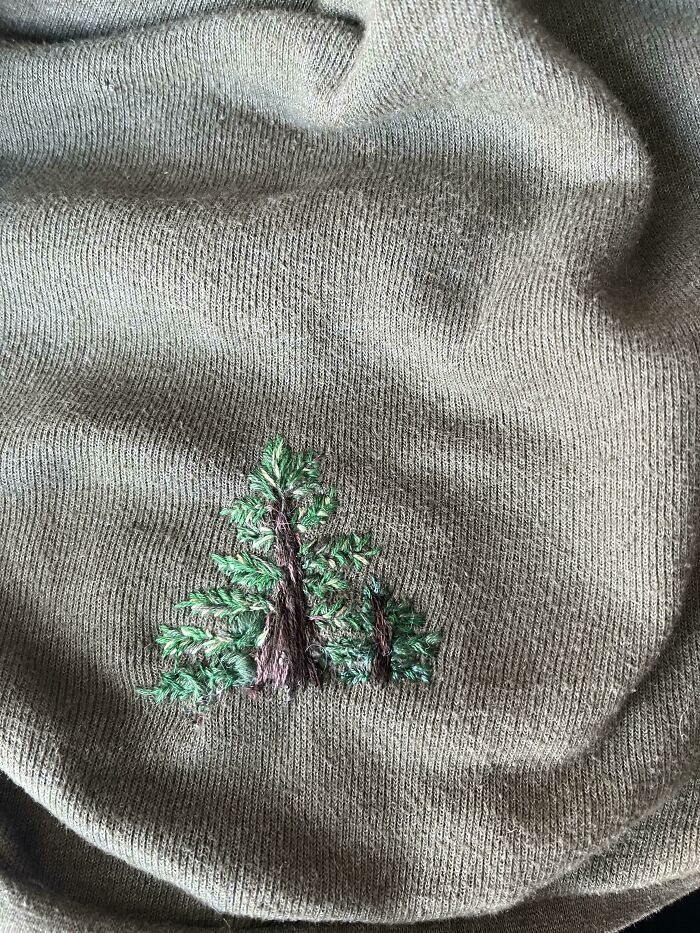 Mi sudadera favorita tenía un roto enorme