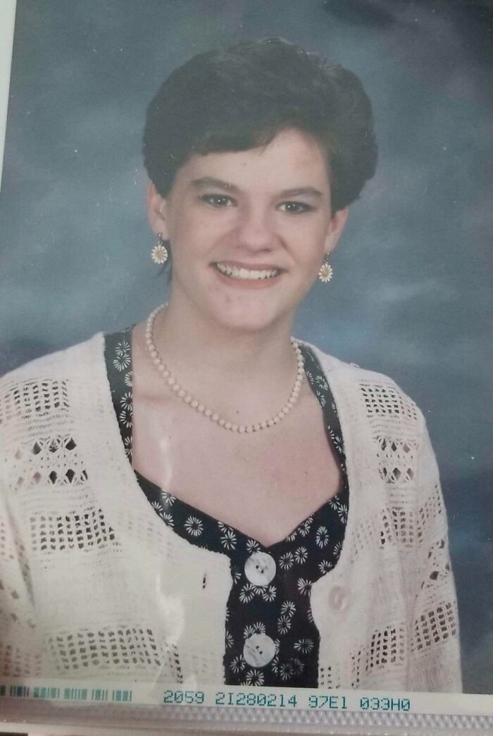 Yo a los 11 años con ropa de abuela