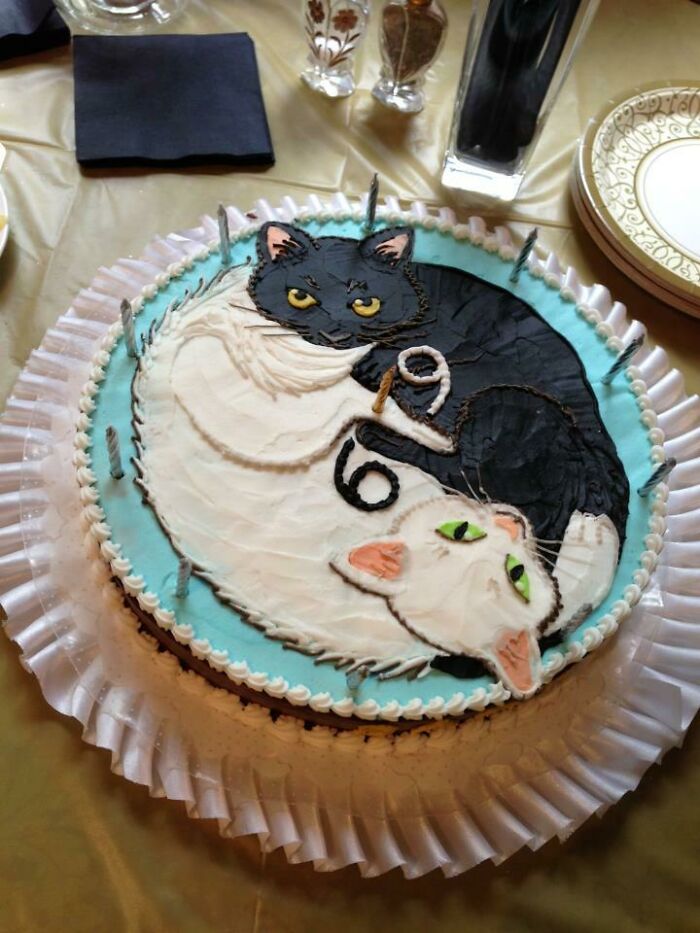 Mi abuela ha cumplido 69 años y ha hecho esta tarta