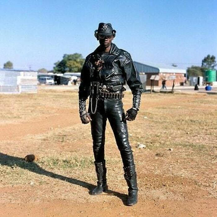 Así lucen los metaleros en Botswana, Africa. 2011 por Frank Marshall