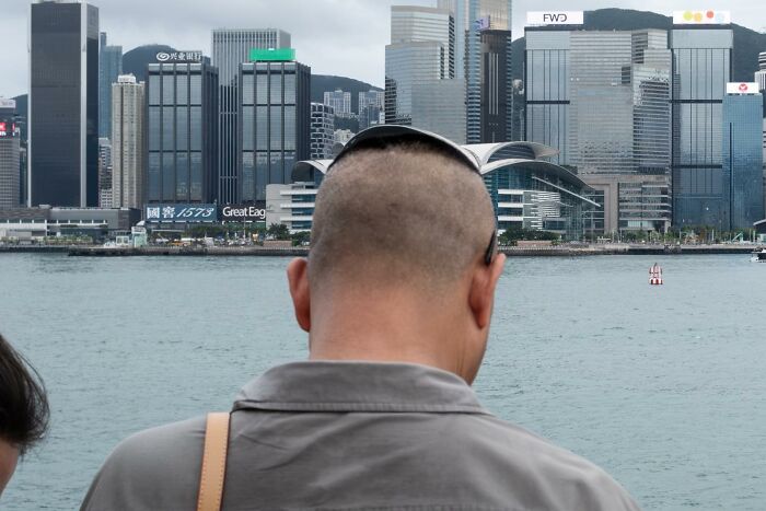 30 Perfectly Timed Shots By Edas Wong (New Pics)