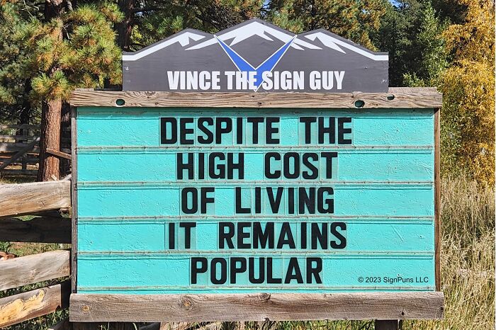 50 Times Signs Were So Funny, People Had To Share Them On This Facebook Group
