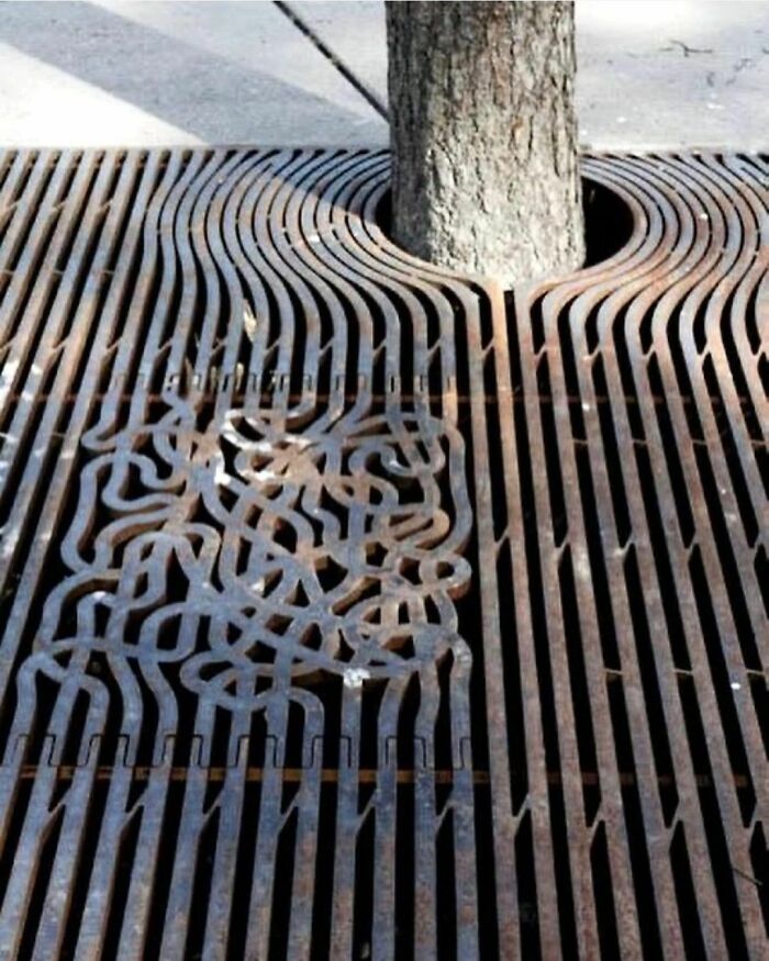 30 Intentional And Accidental Pieces Of Art That People Have Found All Over The World (New Pics)