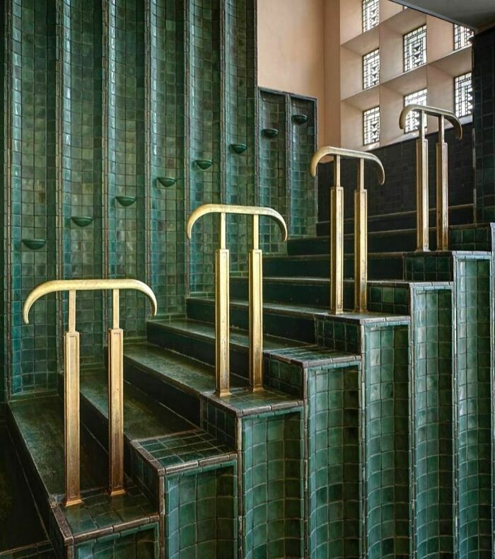 30 Intentional And Accidental Pieces Of Art That People Have Found All Over The World (New Pics)