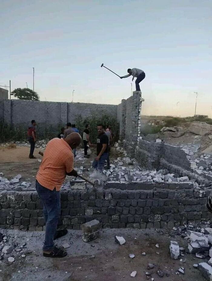 "Photos Taken Before Disaster": 45 Pics That Foreshadow Unfortunate Events