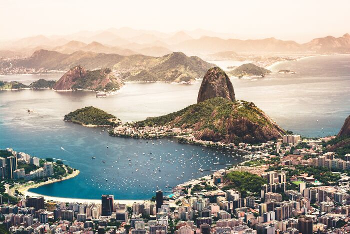 20 Personas revelan lo mejor y lo peor de sus propios países