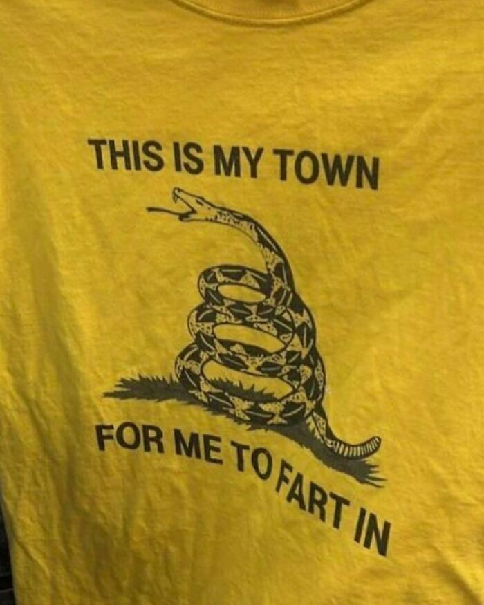 50 Times People Spotted A Shirt That Was So Good They Just Had To Take A Pic (New Pics)