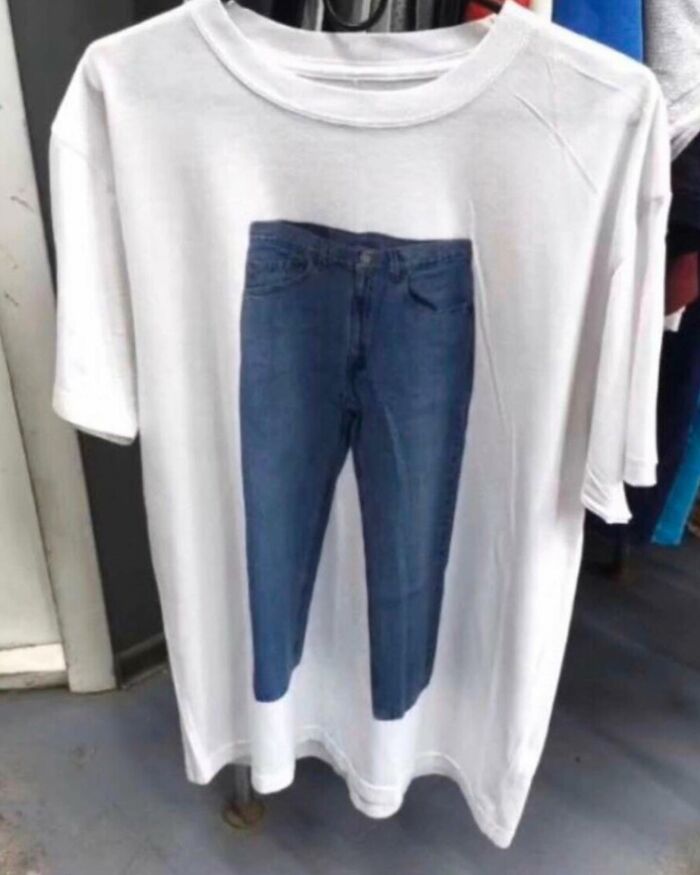 50 Times People Spotted A Shirt That Was So Good They Just Had To Take A Pic (New Pics)