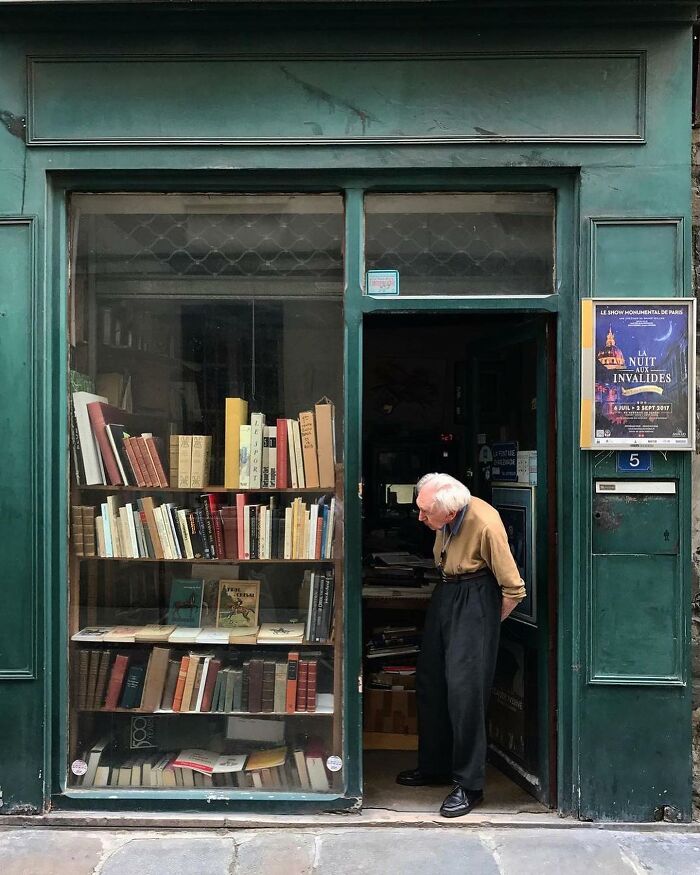 Here Are 50 Of The Most Interesting Images Selected By This Instagram Page